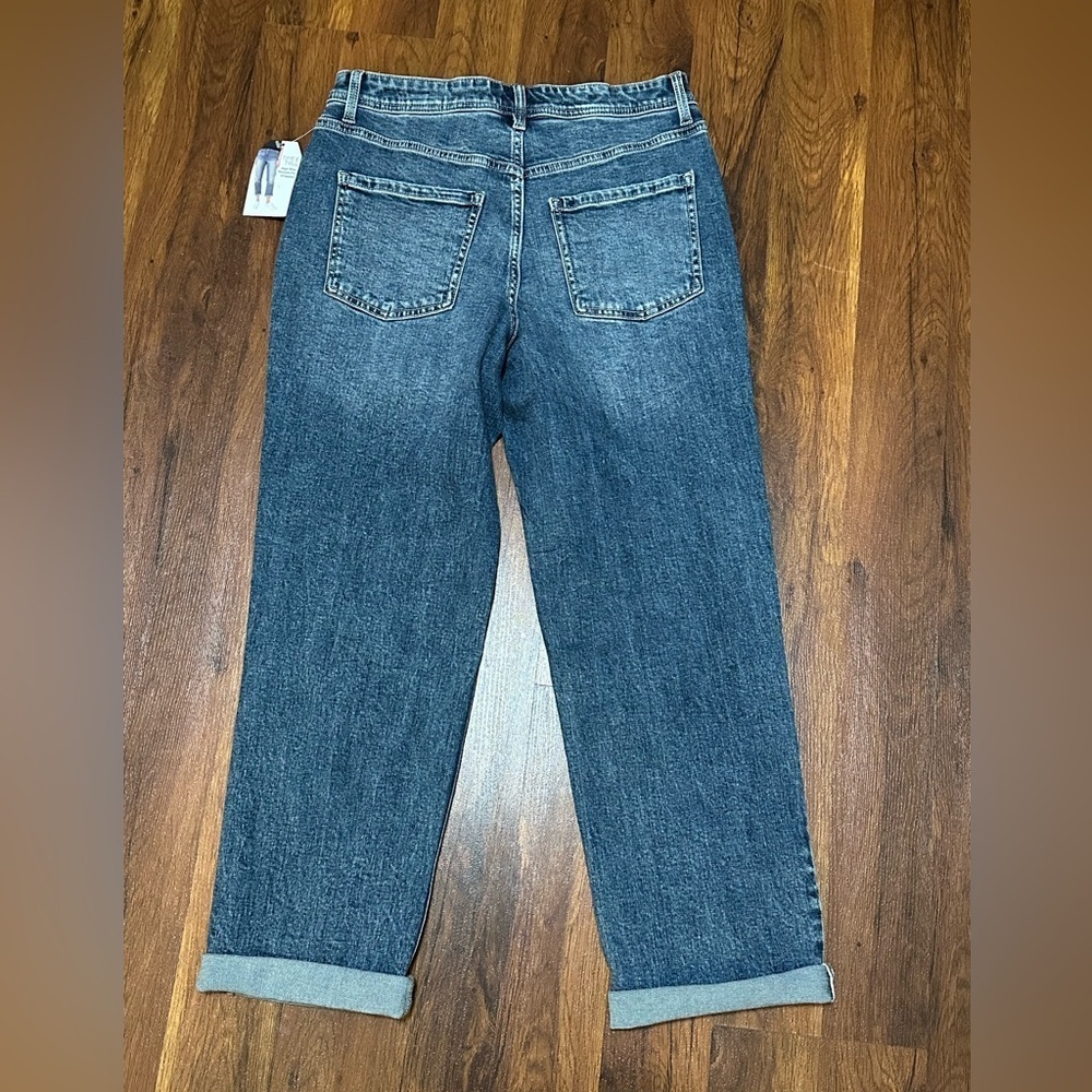 Time and Tru Women's Boyfriend Jeans in Blue - Picture 6 of 9